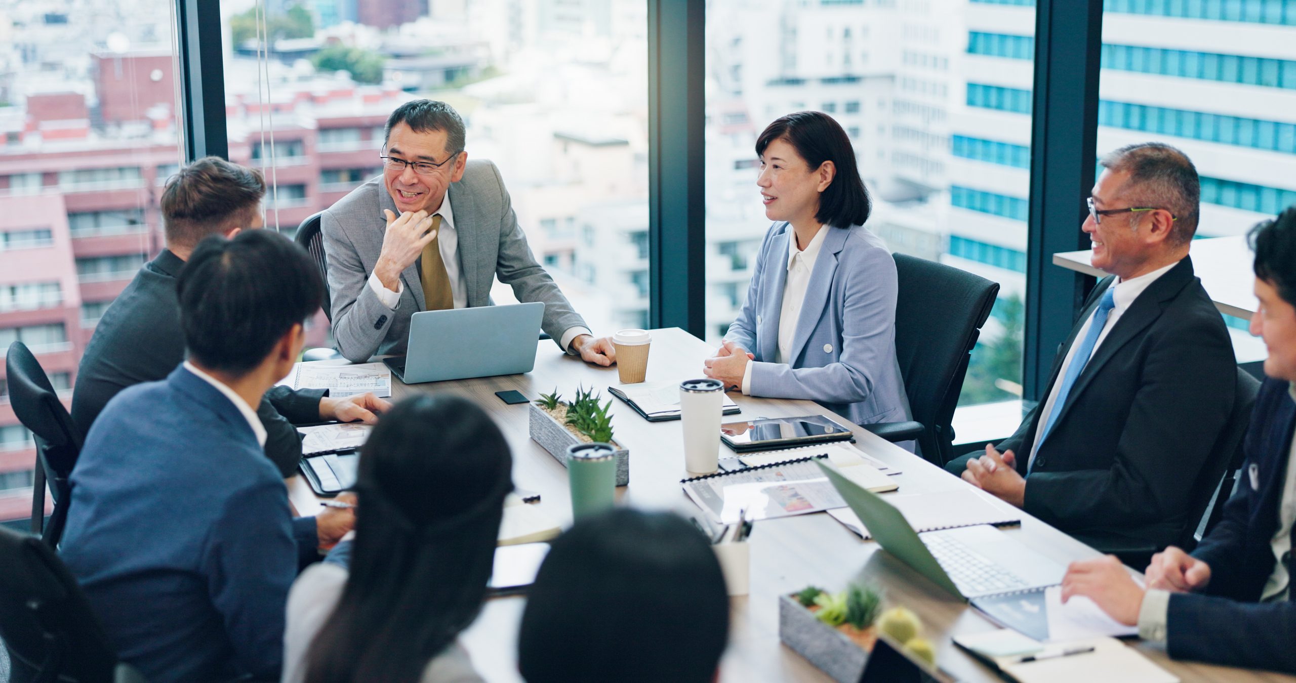 employees-finance-and-office-meeting-for-review-2026-01-09-09-25-47-utc - Ingénierie Pédagogique